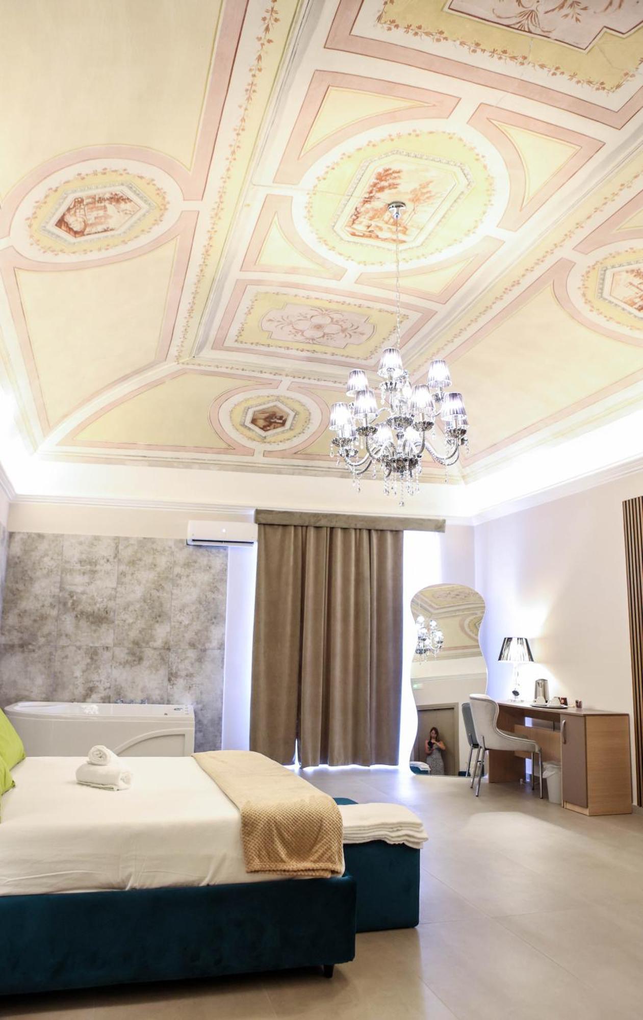 B&B Suites&Rooms Piazza Dei Martiri Catania Exteriör bild