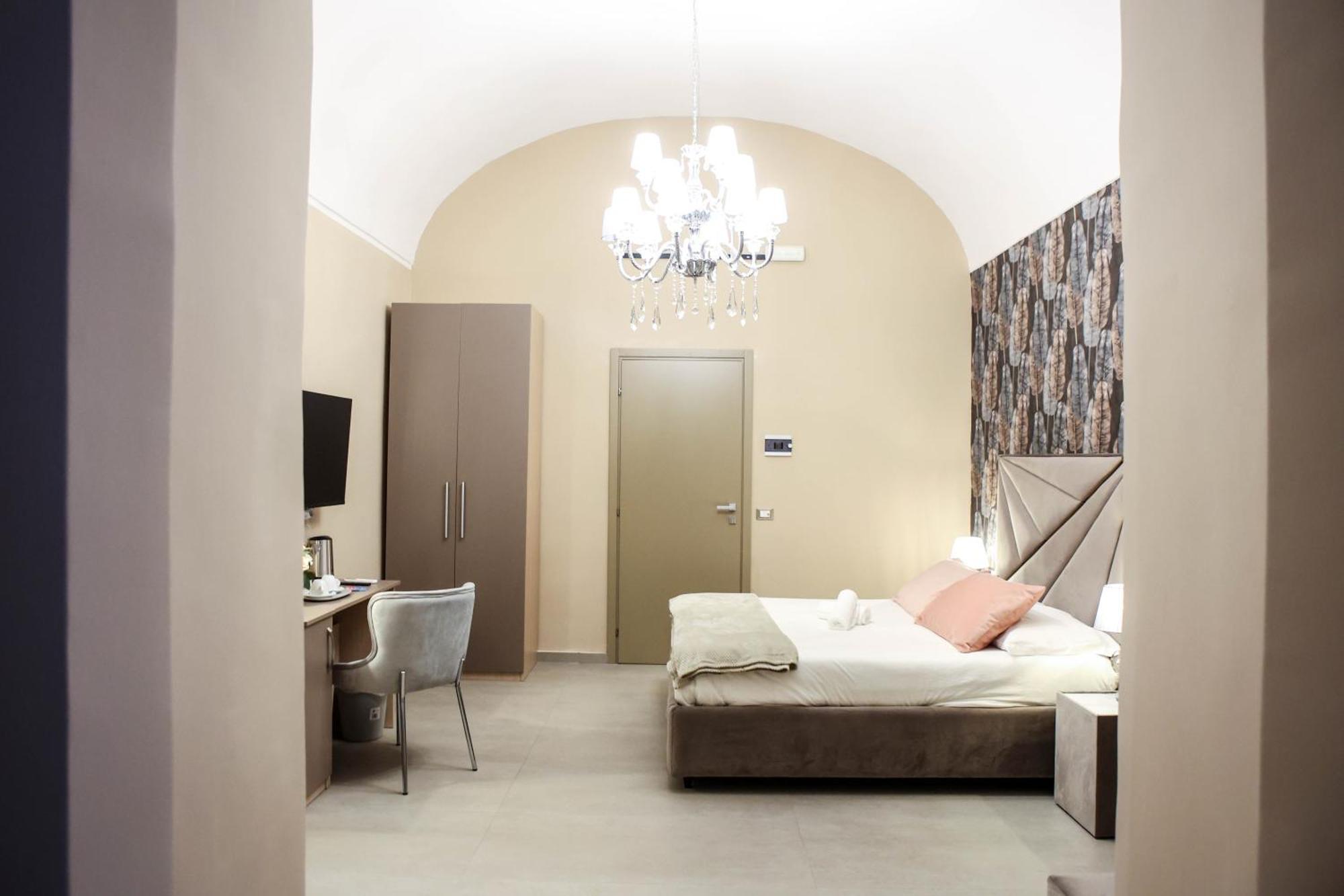 B&B Suites&Rooms Piazza Dei Martiri Catania Exteriör bild