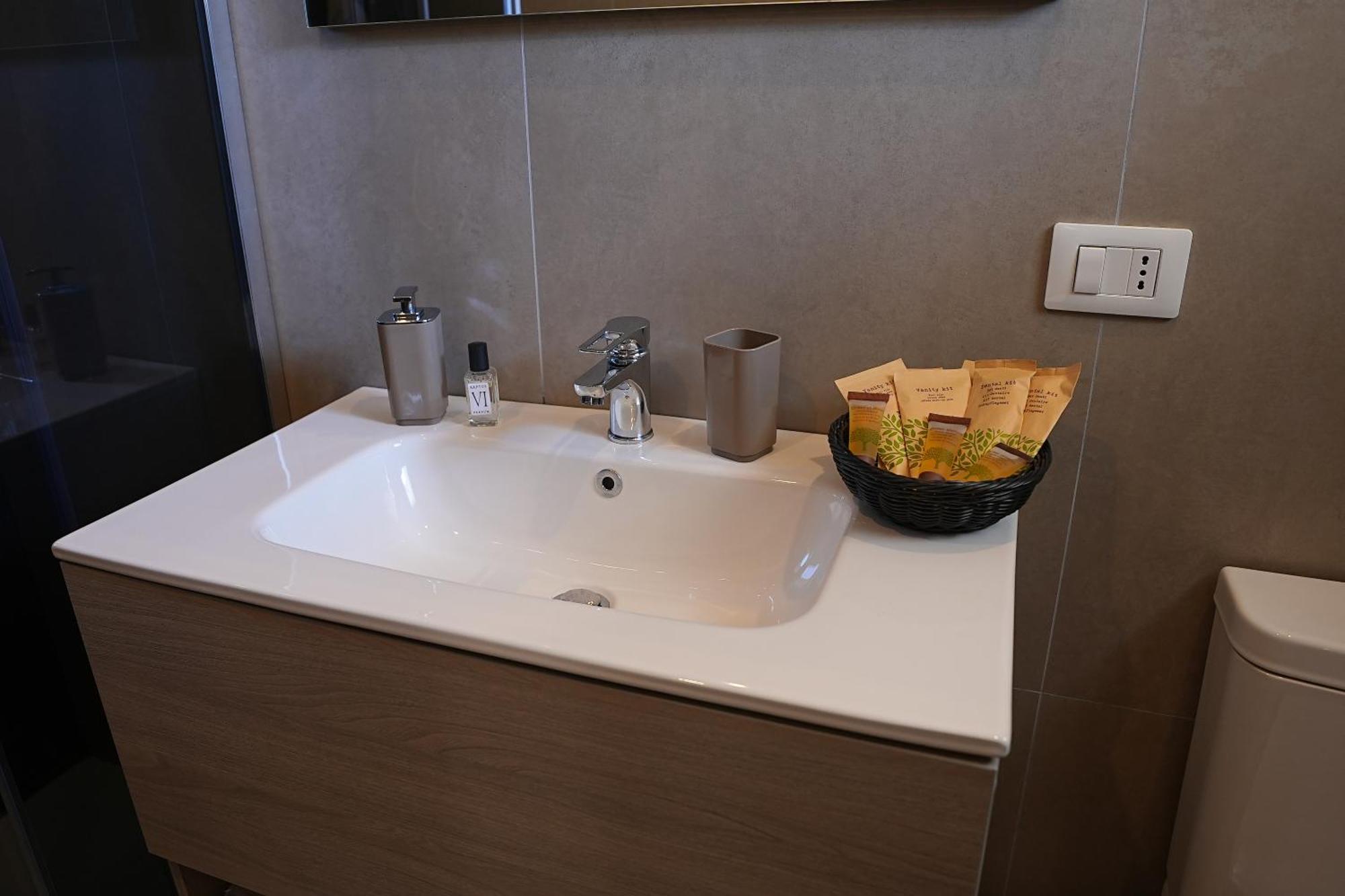 B&B Suites&Rooms Piazza Dei Martiri Catania Exteriör bild